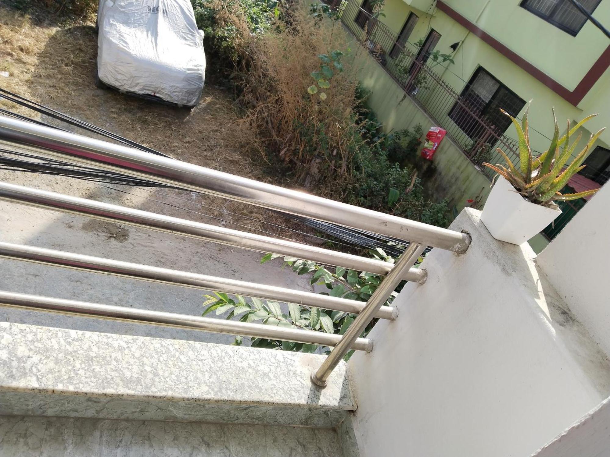 Kathmandu Airport View Hotel And Lodge Buitenkant foto
